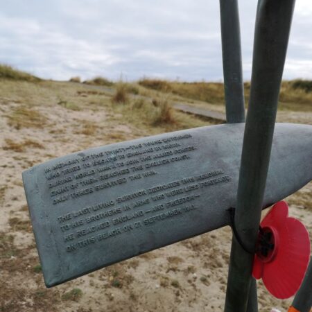 Sizewell wartime memorial to Dutch canoeists Suffolk